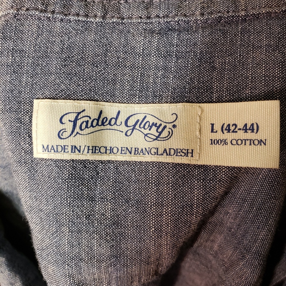 Shirt - Picture 3 of 3